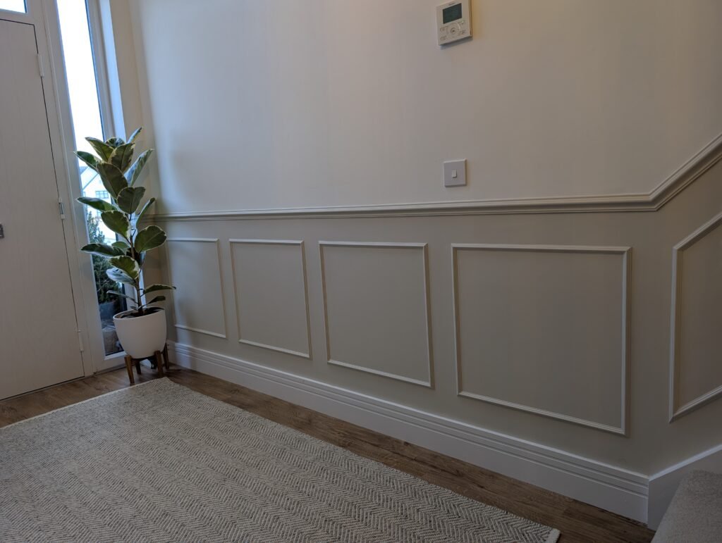 Wainscoting wall panelling installation in house in Aberdeen